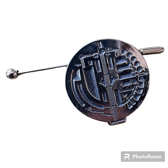 MAUSOLEO ADRIANO Brooch - Picture 1 of 4